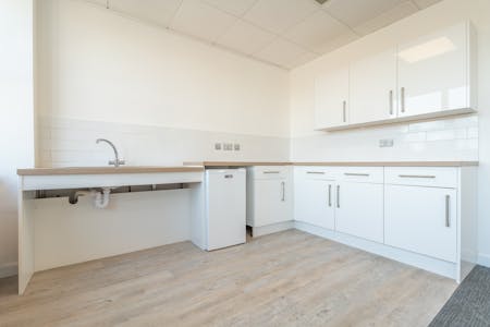 Hyperion House, 100-101 Queens Road, Brighton, Office To Let - DSC08551.jpg