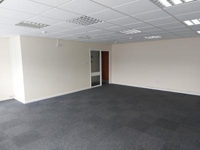 Unit 31, Ashchurch Business Centre, Alexandra Way, Tewkesbury, Industrial / Industrial / Warehouse To Let - Image 2