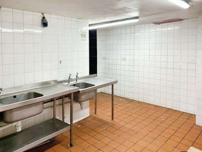 Basement, 68 Newland Street, Witham, Office / Retail To Let - ca30964ca2cb53eaba284ac5bb16953592a2144d.jpg