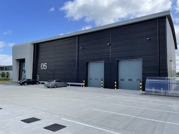 Unit 5 The Quad, Butterfield Business Park, Great Marlings, Luton, LU2 8EU