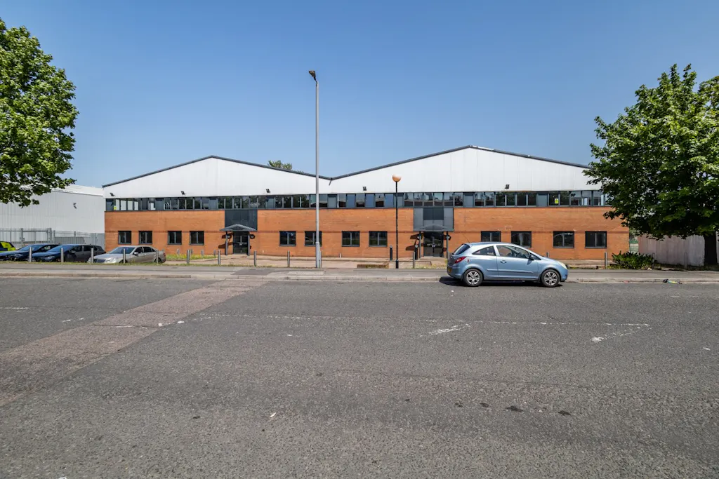 Units B and C Laporte Way - Luton-51