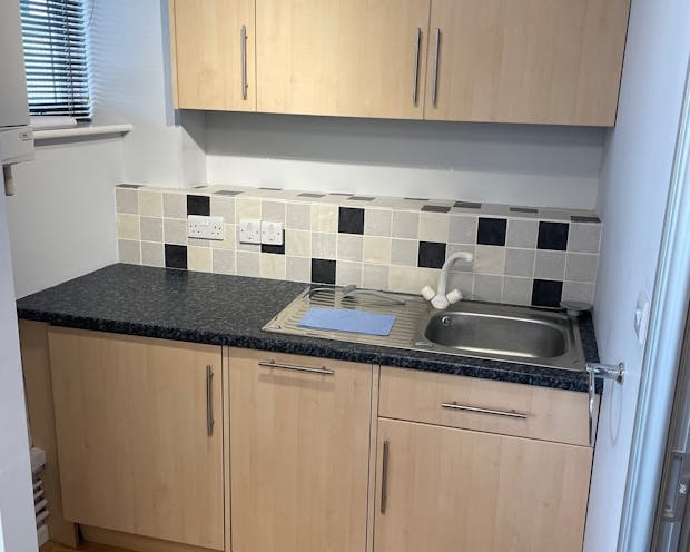 67 Milford Road, Reading, Industrial / Warehouse For Sale - 17  landscape.jpg