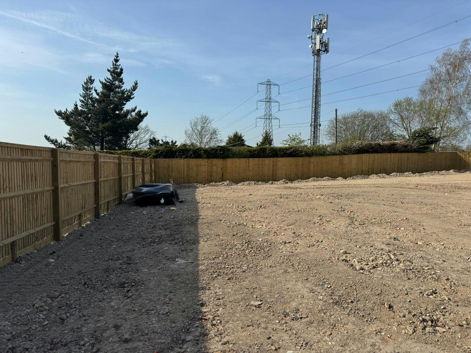 Open Storage Site Terrick, Aylesbury, Land For Sale - 20260416_121853247_iOS.jpg