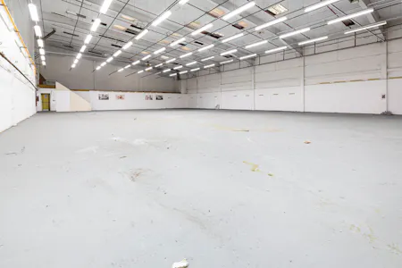 Unit 3 Meridian Trading Estate, Charlton, Industrial / Trade Counter To Let - Forest_Real_EstateUnit_3_Meridian_Trading_Estate27.jpg