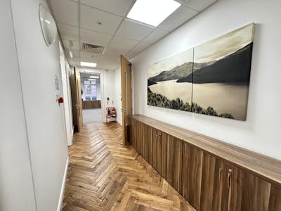 Sterling House, 1/1 Sterling House, Glasgow, Office For Sale - Office entrance