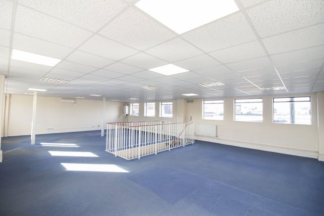 Unit 3 Westpoint Trading Estate, Acton, Industrial / Warehouse To Let - 7.jpg