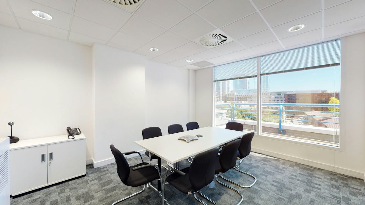 B74506bc655c340ff7e4ef7efb83f4fb 4