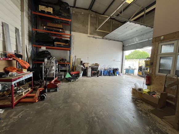 Unit 6, Victoria Park Business Centre, Bath, Industrial To Let - IMG_1579.jpg Unit 6, Victoria Park Business Centre, Bath, Industrial To Let - IMG_1579.jpg