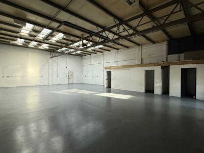 Unit 7 Ash, Kembrey Park,, Swindon, Industrial / Warehouse To Let - 2.jpg