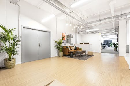 Lwr Grd E, Zetland House, 5-25 Scrutton Street, London, Office To Let - 22_28999.JPG