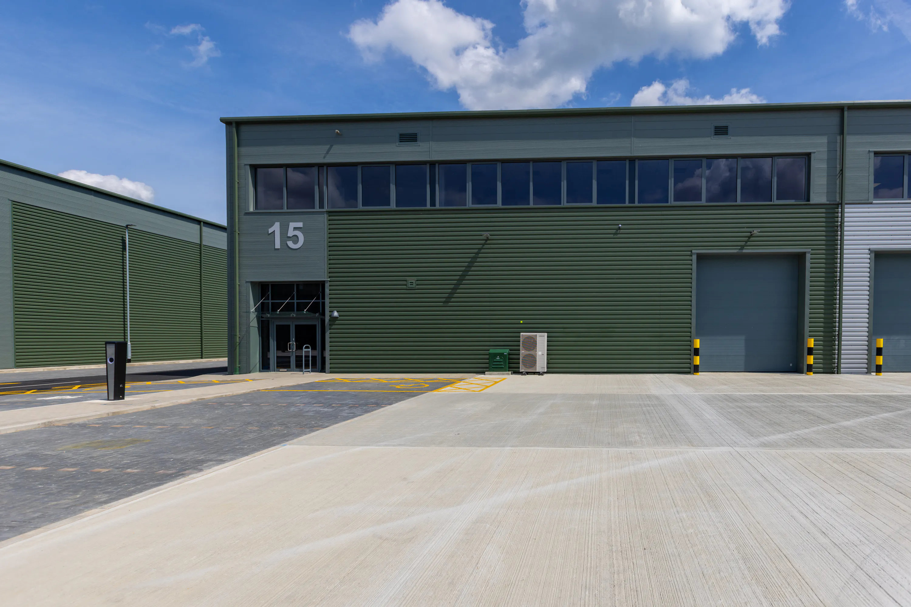 Unit 15 T45, Aire Valley Road, Leeds, West Yorkshire, LS9 0AA