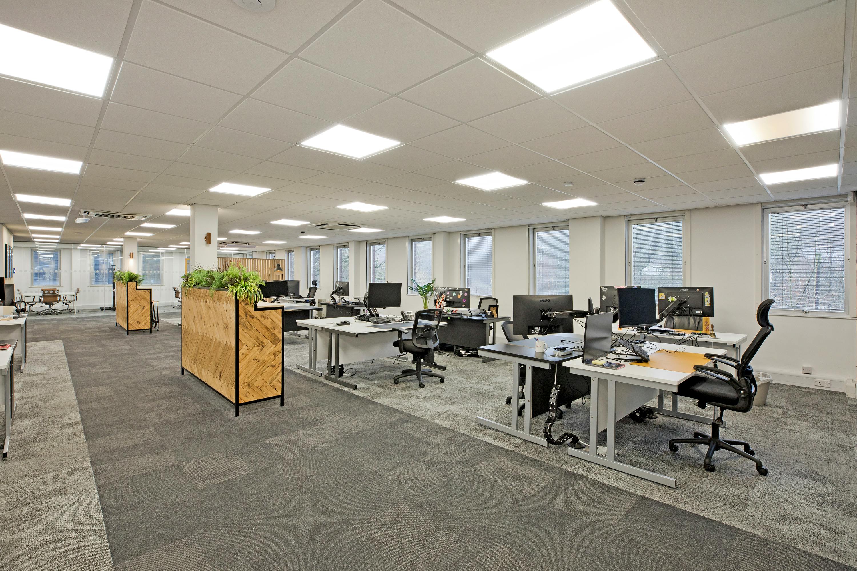Springwood House, Leeds, Offices To Let - IMG_4117.jpg