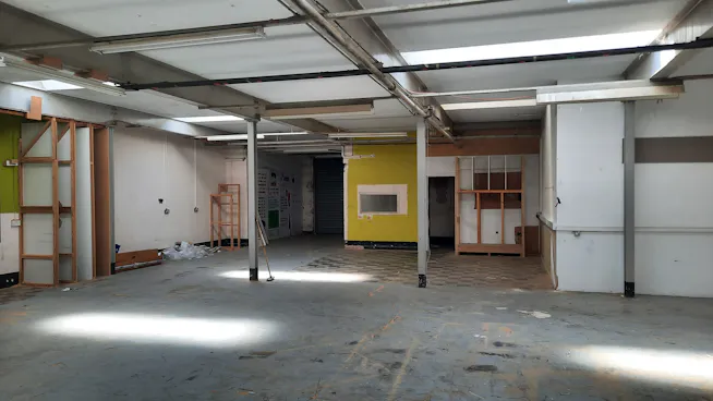 Unit 4, Telford Road, Houndsmill Industrial Estate, Basingstoke, Industrial To Let - 20220527_112658.jpg