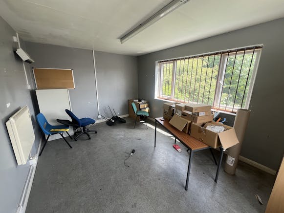 ATS Didcot, 1 Park Road, Didcot, Industrial For Sale - 20240619_121452683_iOS.jpg ATS Didcot, 1 Park Road, Didcot, Industrial For Sale - 20240619_121452683_iOS.jpg