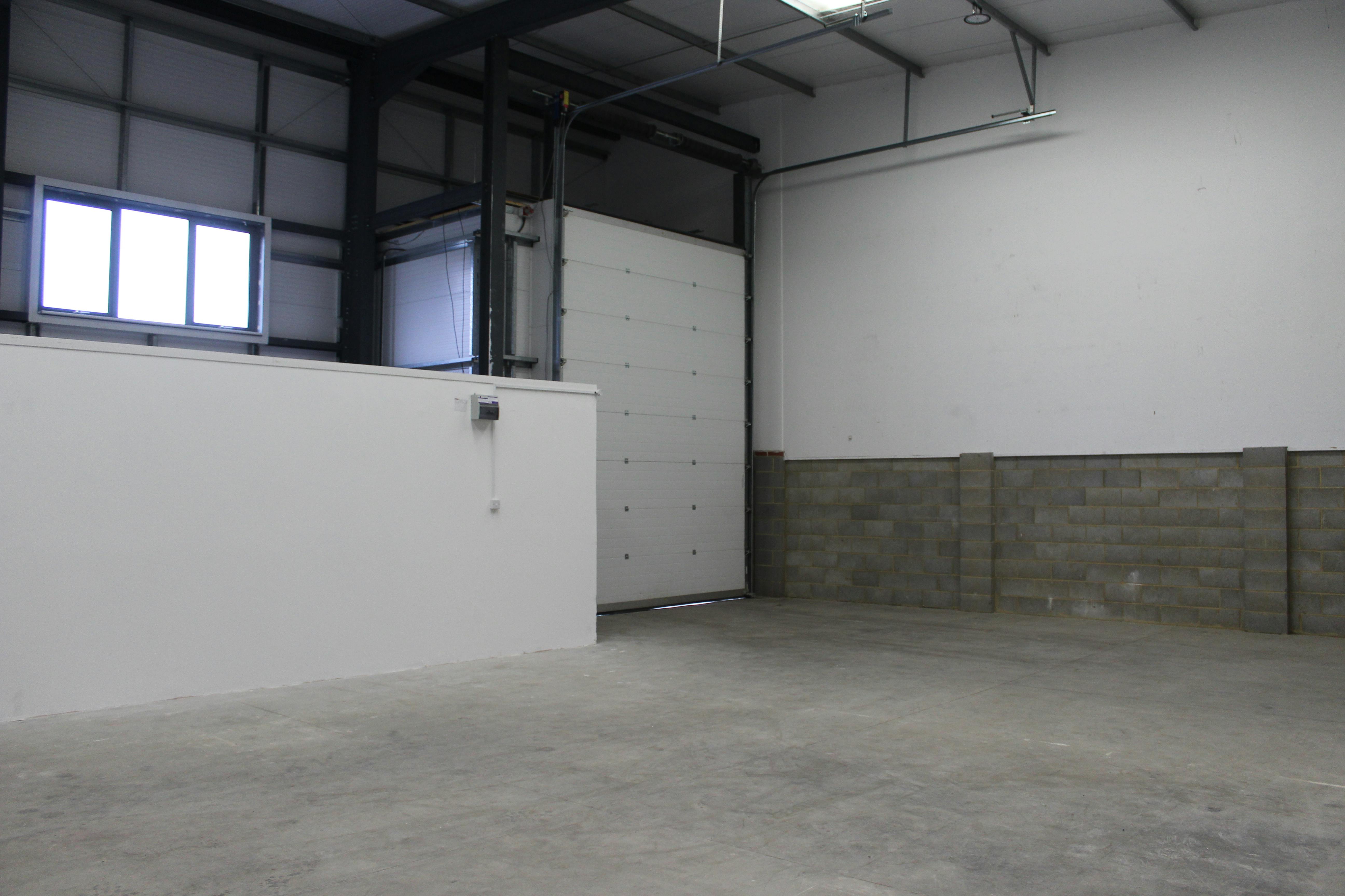 4 Abbey Point, Waltham Abbey, Industrial To Let - IMG_0659.JPG
