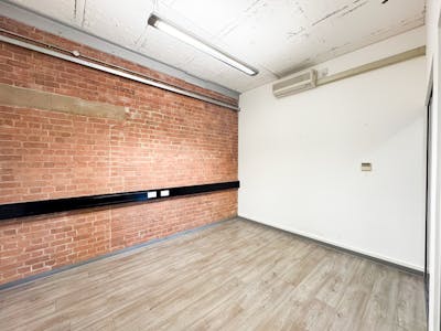 Deane House Studios - Unit 20, London, Office To Let - 9
