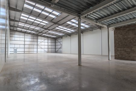 Unit 4 Nexus Park, Newbury, Industrial / Warehouse To Let - HLP_DB_180308_4077.jpg