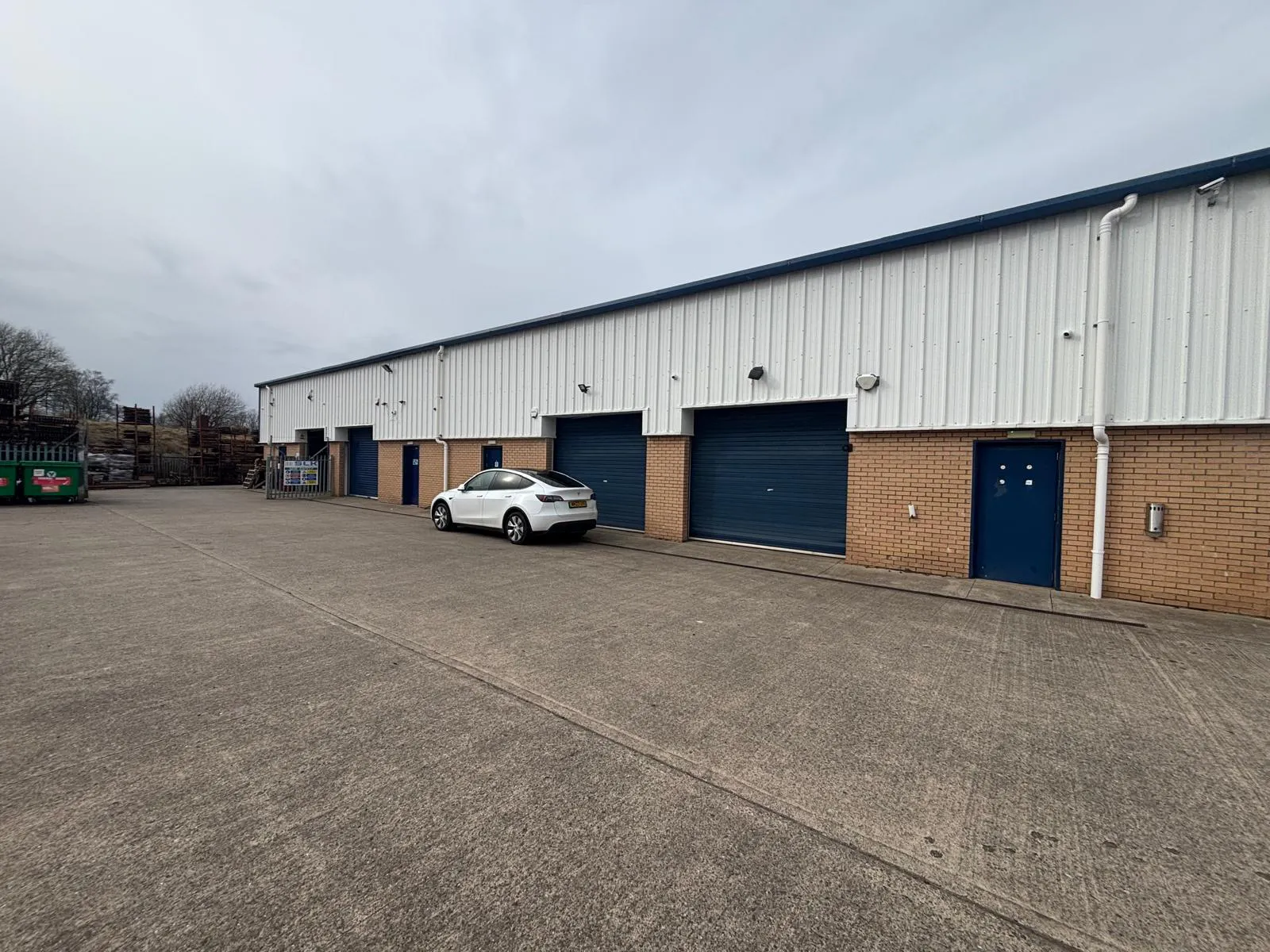 Langlands Square, Kelvin South Industrial Estate, East Kilbride, Industrial To Let - PHOTO-2026-04-01-08-25-32 4.jpg