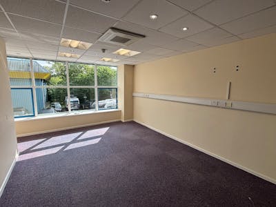 Unit 15, Fleetsbridge Business Centre, Poole, Industrial / Storage For Sale - IMG_3048.JPEG