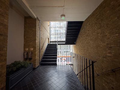 30 Gresse Street, 1st Floor (left), London, Office To Let - Image (13).jpg