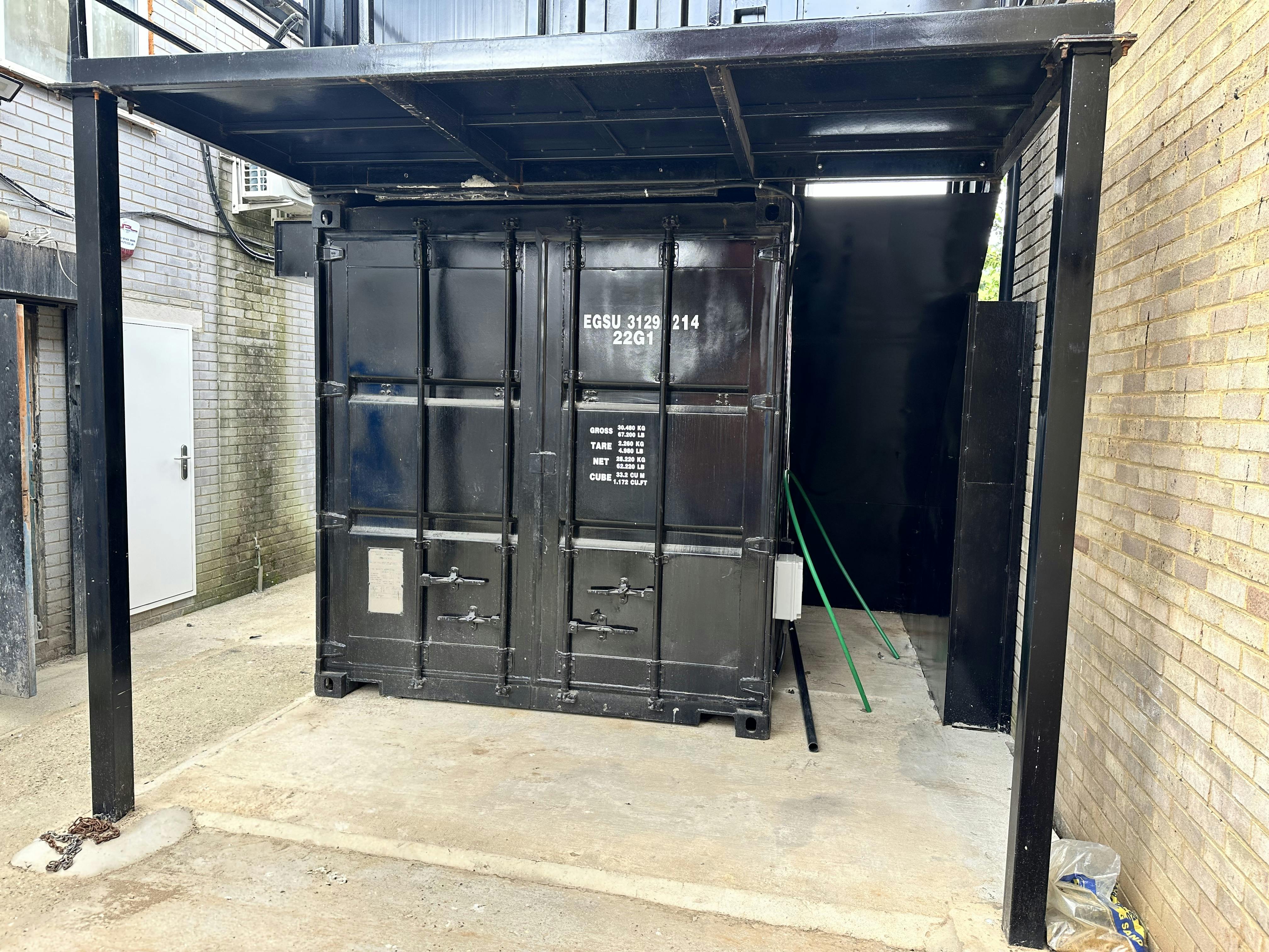 Dark Kitchen Units, 5 Rowley Industrial Park, South Acton, Industrial/Logistics / Restaurant To Let - 677EC28057614C2B8B48146139EEF3D4.jpeg