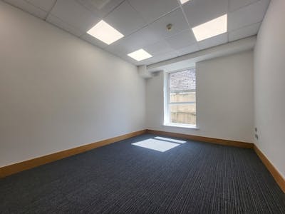 Suite 4 Adelphi House, Dun Laoghaire, Office To Let - 10.jpg