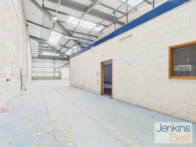 Unit B4, West Point Industrial Estate, Cardiff, Industrial To Let - CAM05096G0-PR0042-STILL020.jpg