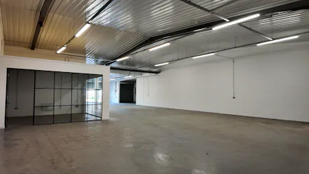 Units 3 -5, The Stottie Shed, Bakers Yard, Newcastle upon Tyne, Industrial / Industrial / Warehouse To Let - 20260407_081105000_iOS.jpg
