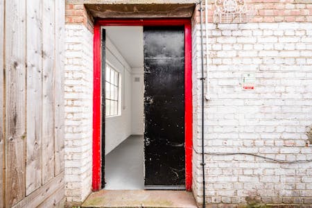Unit G Taylor's Yard, 160 - 170 Brick Lane, London, Office To Let - Brick Lane 160G NEW - Low Res 9.jpg