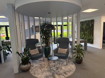 2 Commerce Road, Peterborough, Office To Let - IMG_9409.JPG