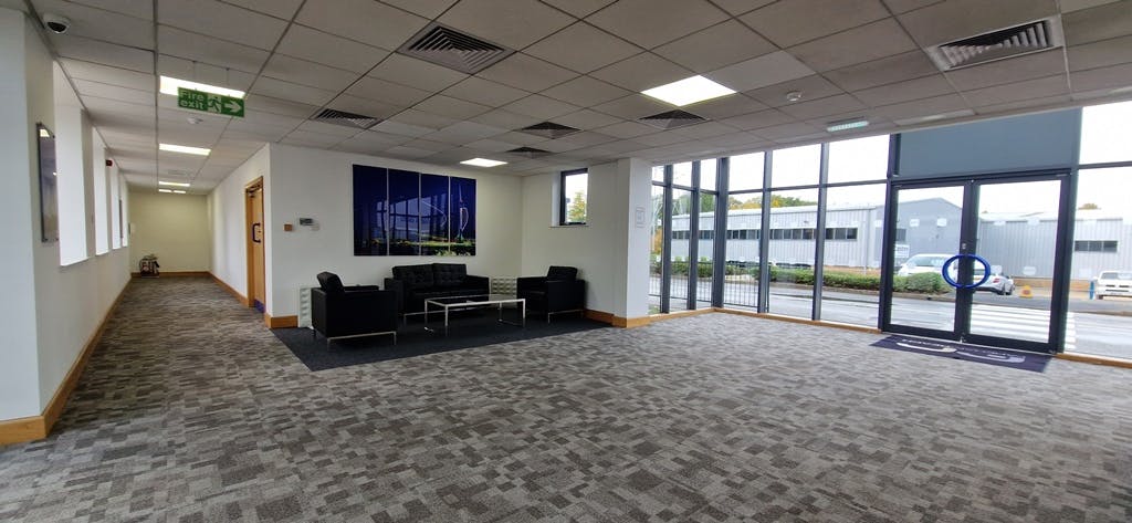 Office in Gosport - photo 4