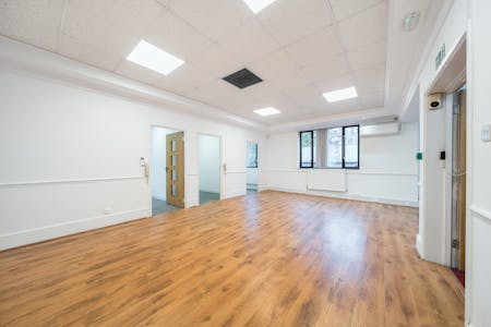 23-35 Hendon Lane, London, Office To Let / For Sale - 1207650 14.jpg