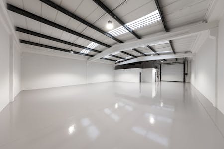 Unit 24 Acton Park Estate, London, Industrial / Warehouse To Let - 2025  Unit 24  Acton Park   220082.jpg