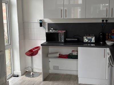 Nora Leverton Court, London, Office To Let - 10.jpg