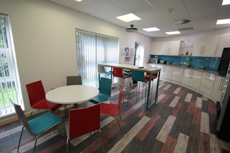 Unit 4, Apex Park, Wainwright Road, Worcester, Office To Let - Image 5