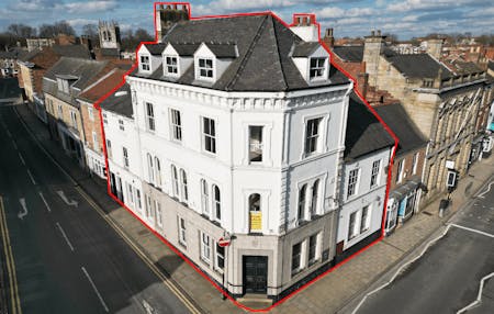 Former Natwest Bank, 32 Bridge Street, Tadcaster, Office / Retail For Sale - Red Line  Tadcaster Bank Compressed.png