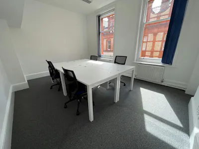 24-28 Queen Victoria Street, Reading, Office To Let - 24-28 Queen Victoria St
