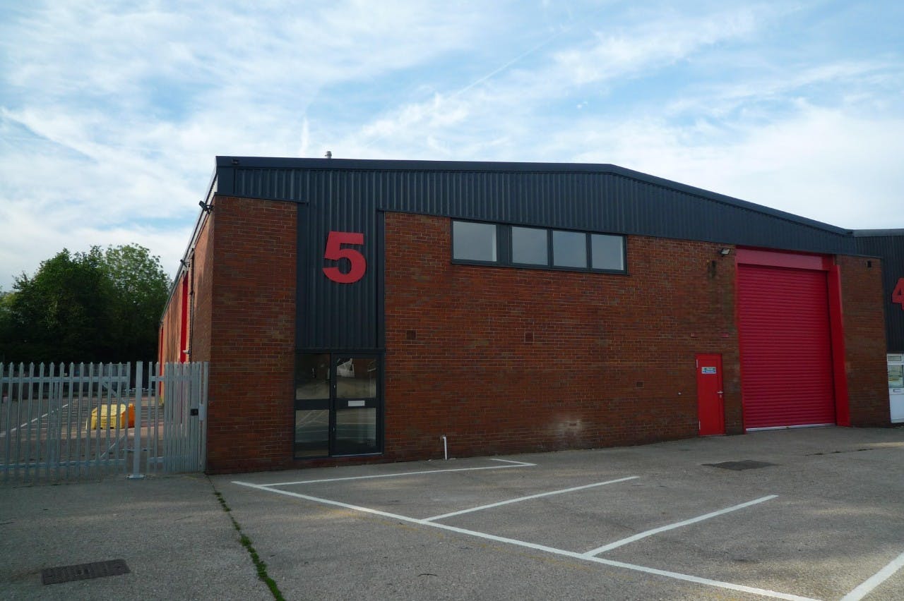 5 Brook Trading Estate, Aldershot, Industrial / Warehouse To Let - External.jpg