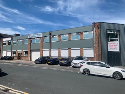 Backstone Business Centre, Suite 1, Leeds, Office To Let - HunsletBusinessCentre_02.jpg