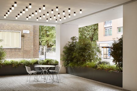 1 Oliver's Yard, London, Office To Let - Courtyard
