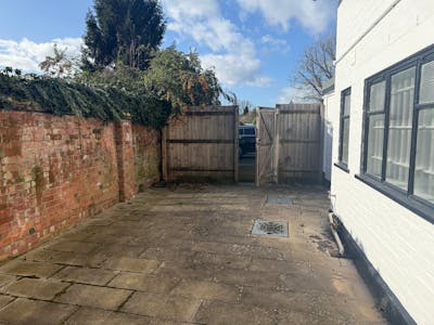 The Courtyard Offices, The Old Bank, Alcester, Office To Let - IMG_5264.JPG