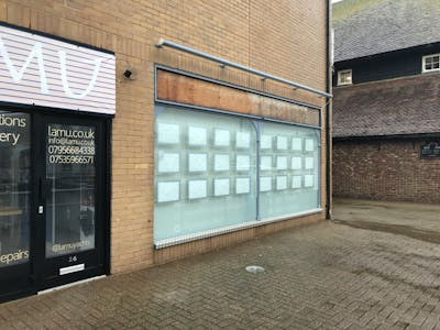 25 Waterfront, Brighton, Retail To Let - 20191212_101026728_iOS.jpg