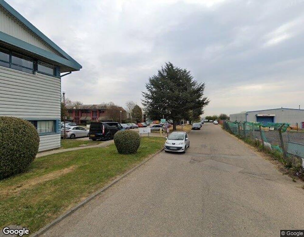 18-19 Aviation Way - Street View
