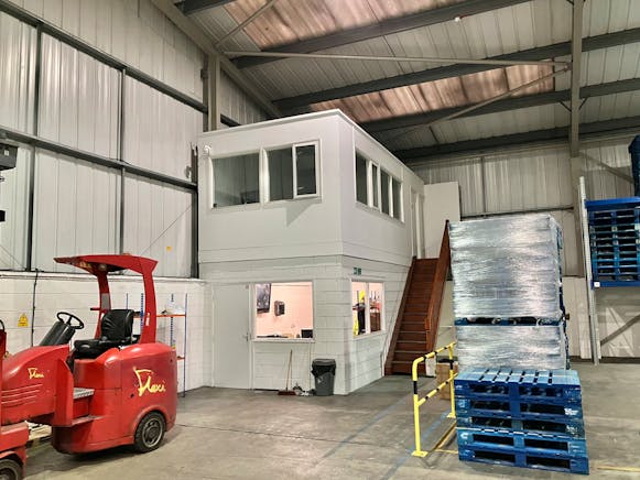 2B Enterprise Trading Estate, Southall, Industrial To Let - 2b Enterprise - Office 1.jpg