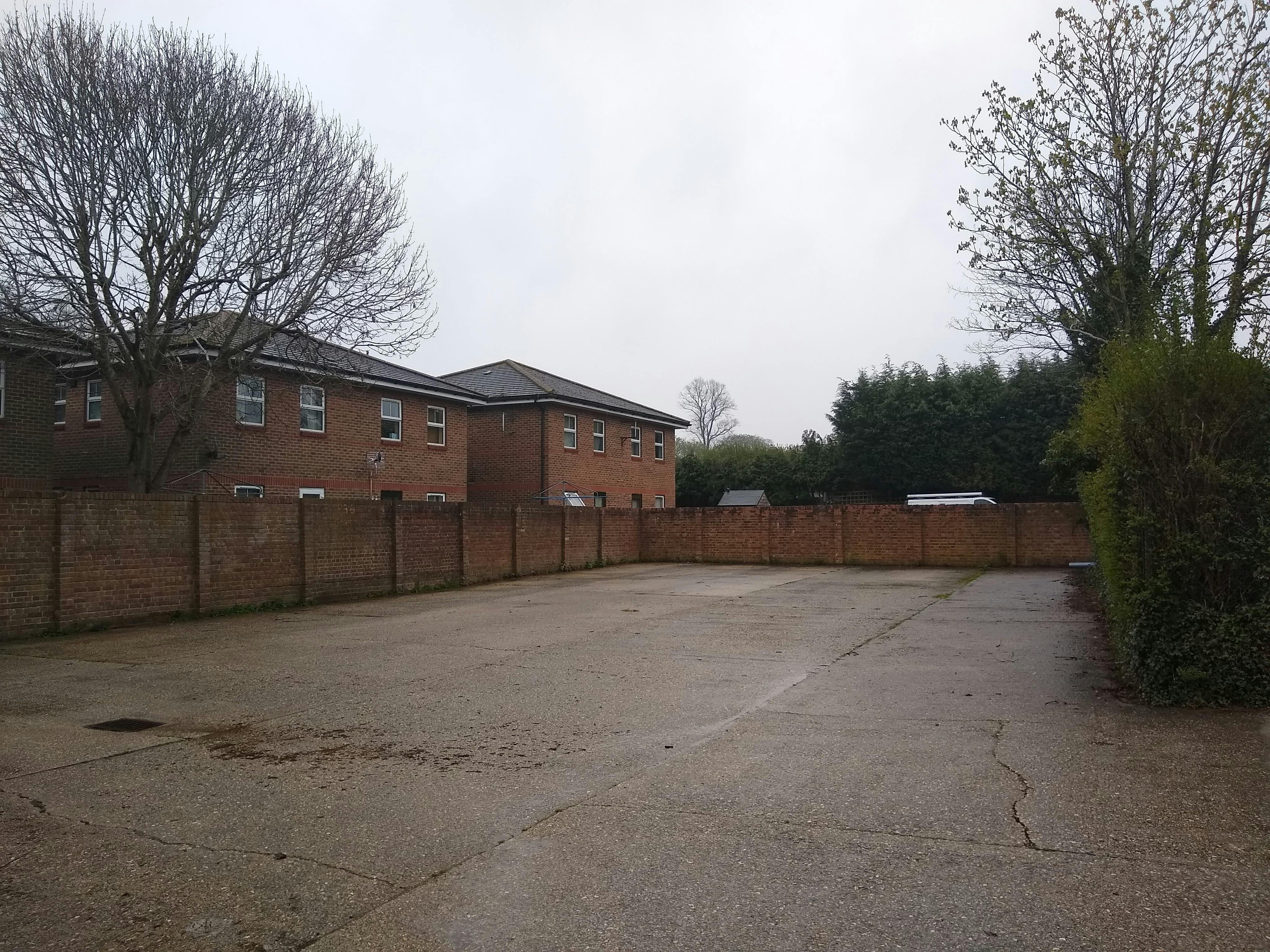 Industrial Unit in Horsham - photo 2