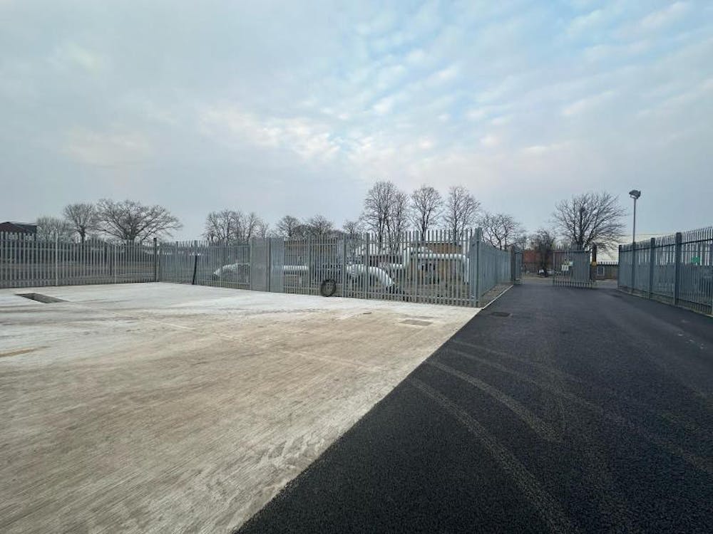 Yards - Rear Of Old Gas Works, Progress Road - Picture 14.jpg