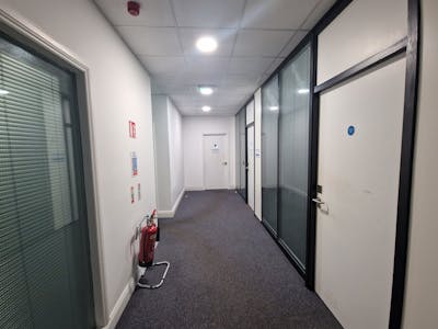 Office 3, Unit 11 Ballytrasna Business Park, Little Island, Office To Let - hallway.jpg