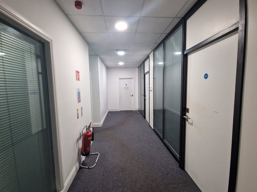 Office 3, Unit 11 Ballytrasna Business Park - hallway.jpg