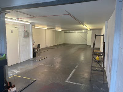 Unit 25 Walthamstow Business Centre, London, Industrial / Warehouse To Let - IMG_0600.jpeg