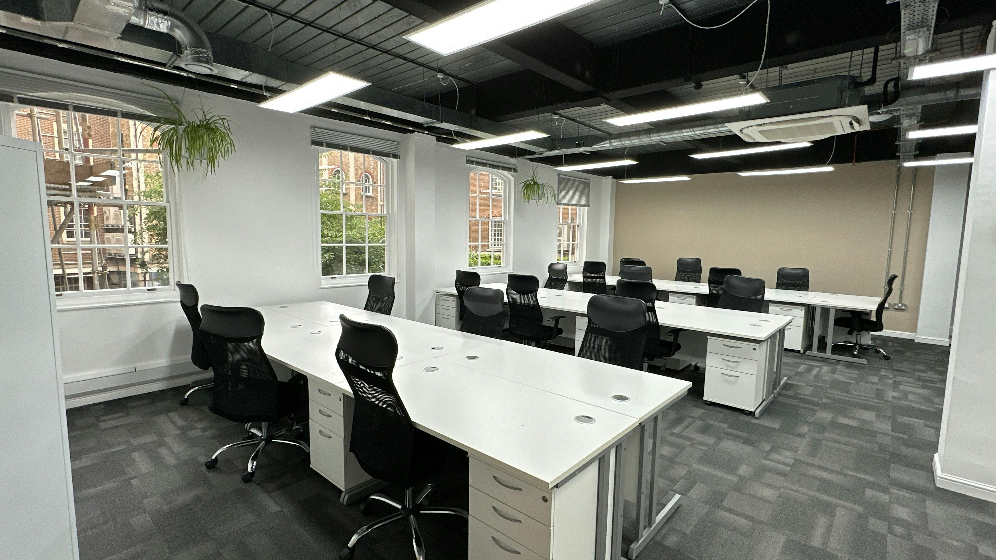 2 Bath Place, London, Offices To Let - 2 Bath Place London EC2A 3dr  suite 12_4.jpg
